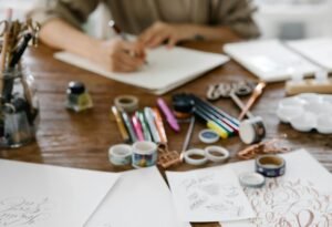 7 Hobbies Criativos para Relaxar Depois do Trabalho Mesmo com Pouco Tempo-1